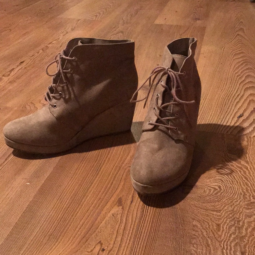 Suede lace up wedges